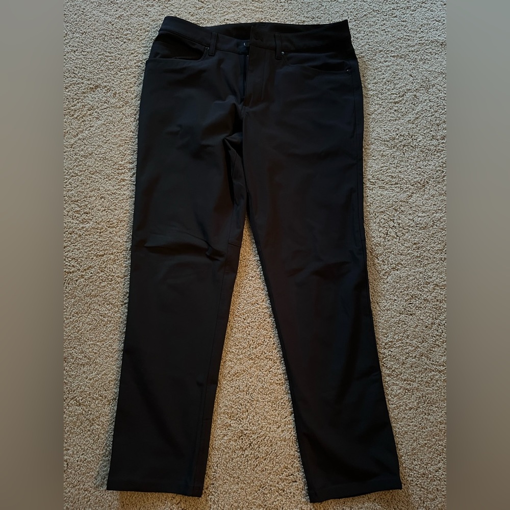 Lululemon ABC Classic Fit 30” Warpstreme